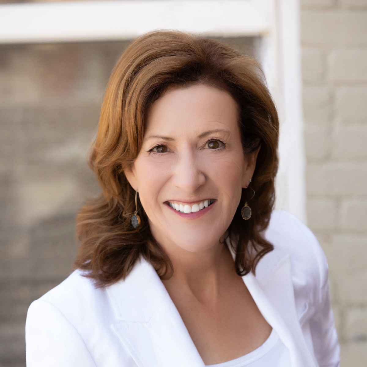 이미지 Janine Ledingham