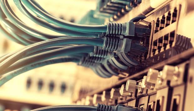 Publiek uitgenodigd om FCC-breedbandkaart met slechte service te corrigeren, aan te vechten