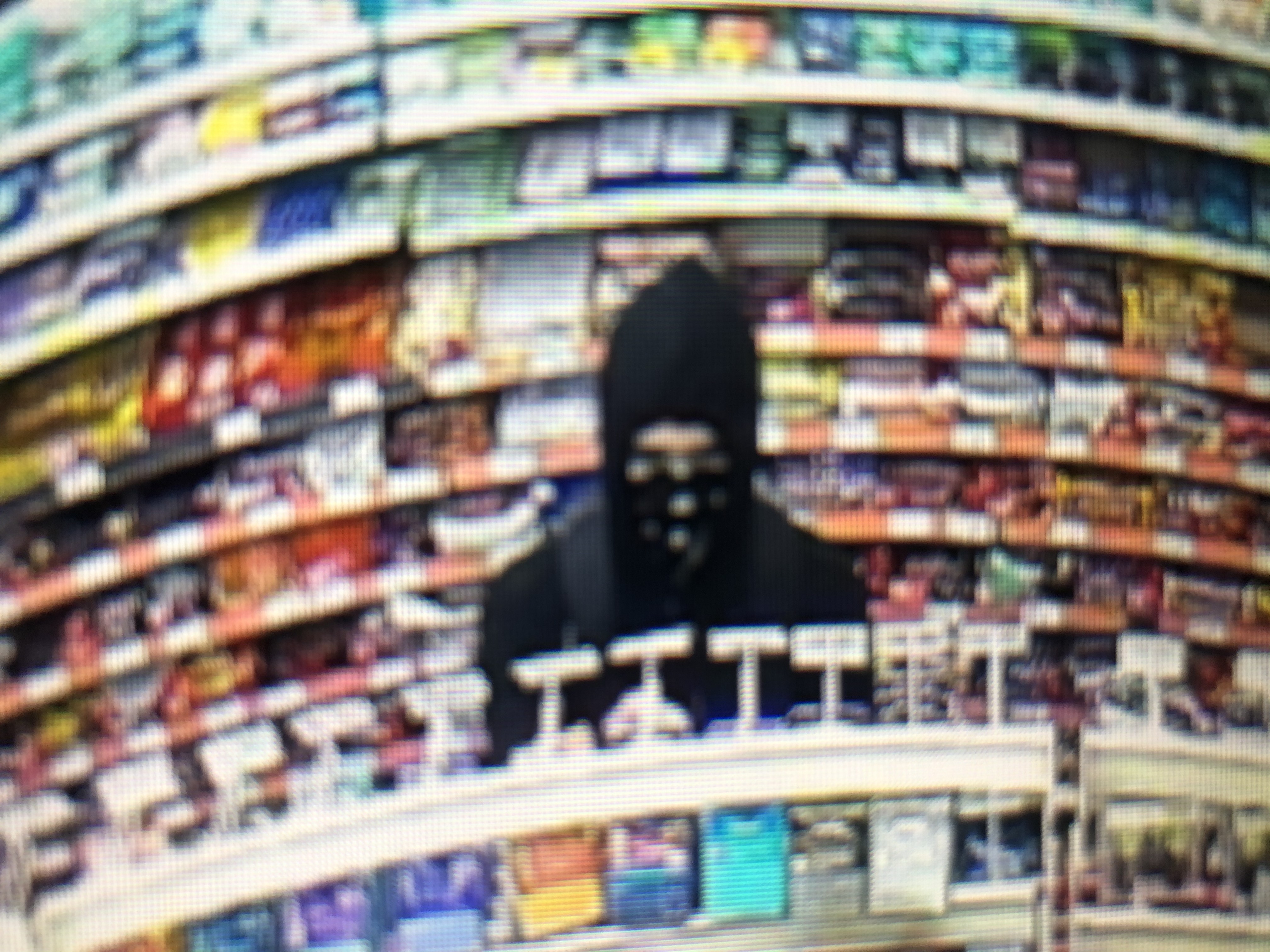 Image 4: Robbery Suspect